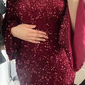 Elegant Sequin Dress in Deep Red
